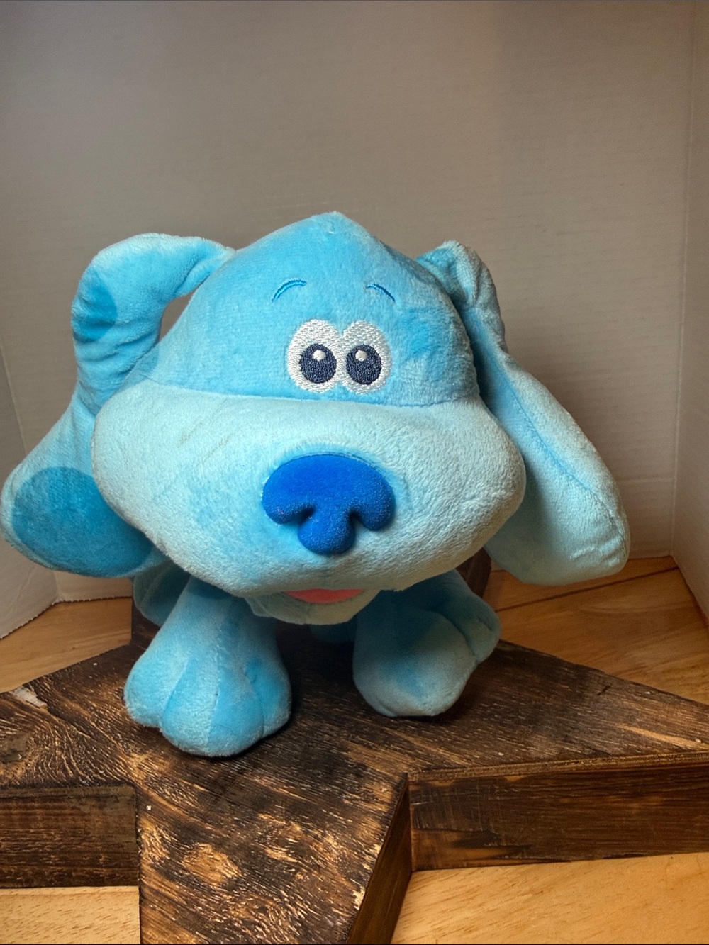 Nickelodeon Blue Plush Toy Tagged Character - Picture 2 of 11